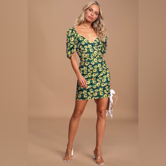 Floral Inclusive Navy Blue Floral Print Puff Sleeve Mini Dress 🌼 - Picture 2 of 7